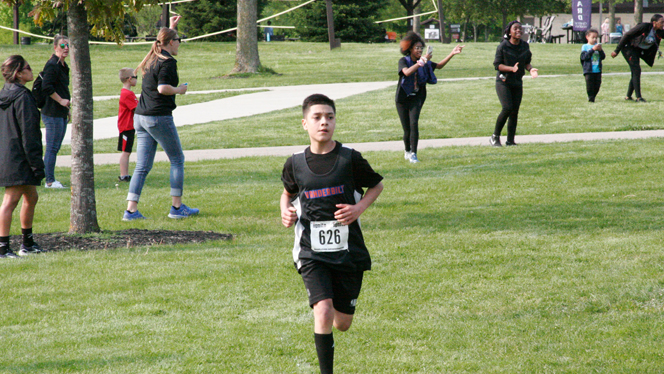 Ivan Romero running.