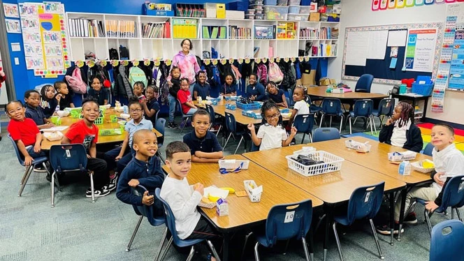 Linden instruction paraprofessional, Campbell