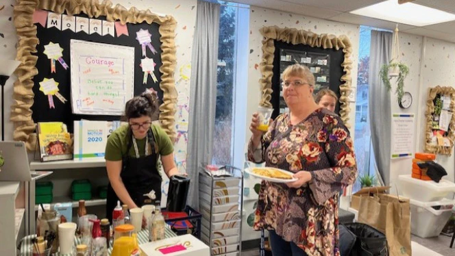 Y5-8 School in Grand Rapids: Vista Charter Academy scholars celebrate Moral Focus challenges.