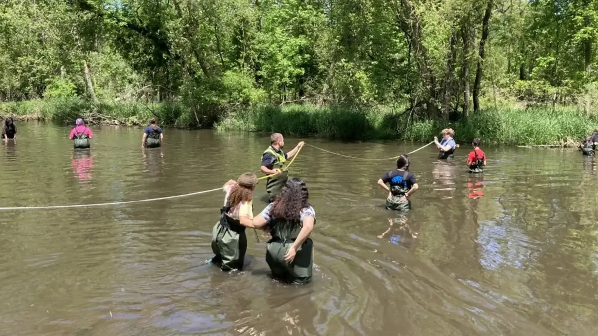 Vanguard Educator Connects Students to Real-life Science