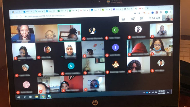 students on Zoom class
