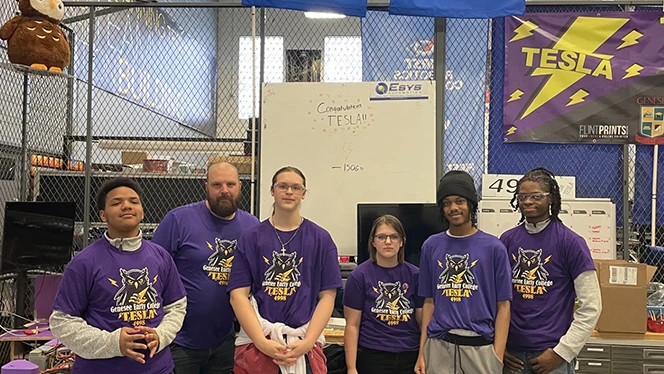 Y5-8 School in Burton: Burton Glen scholar and alumni are members of Team TESLA and are getting prepared to defend their titles.