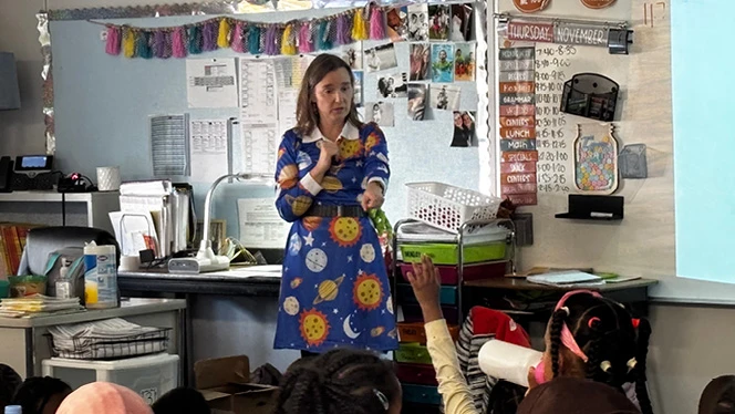 Y5-8 School in Grand Rapids: Ridge Park students got hands-on with science.