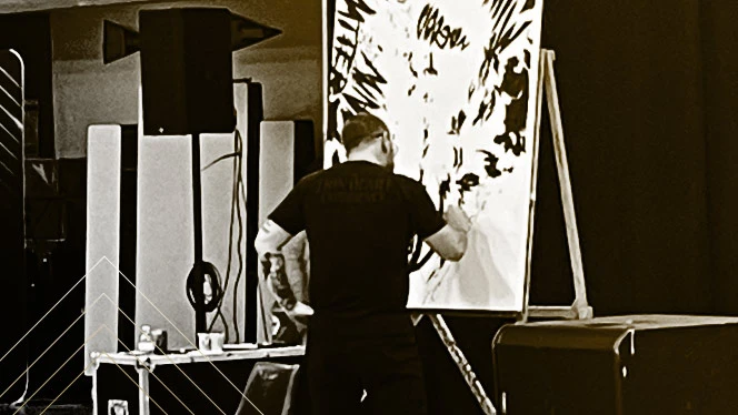 Lion Heart performer creating lion picture
