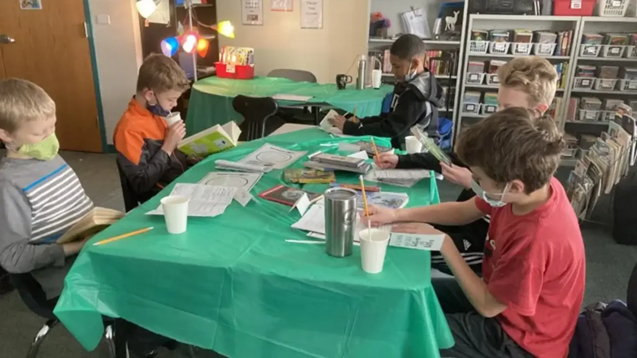 Walker Teacher Introduces Book Tasting Experience to Promote End-of-Year Reading