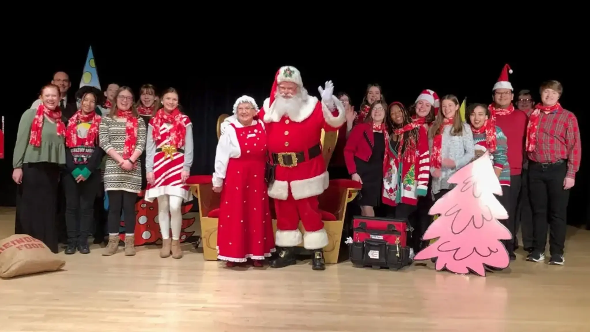 Grand River Prep and Excel Charter Academy Students Collaborate to Produce Holiday Music