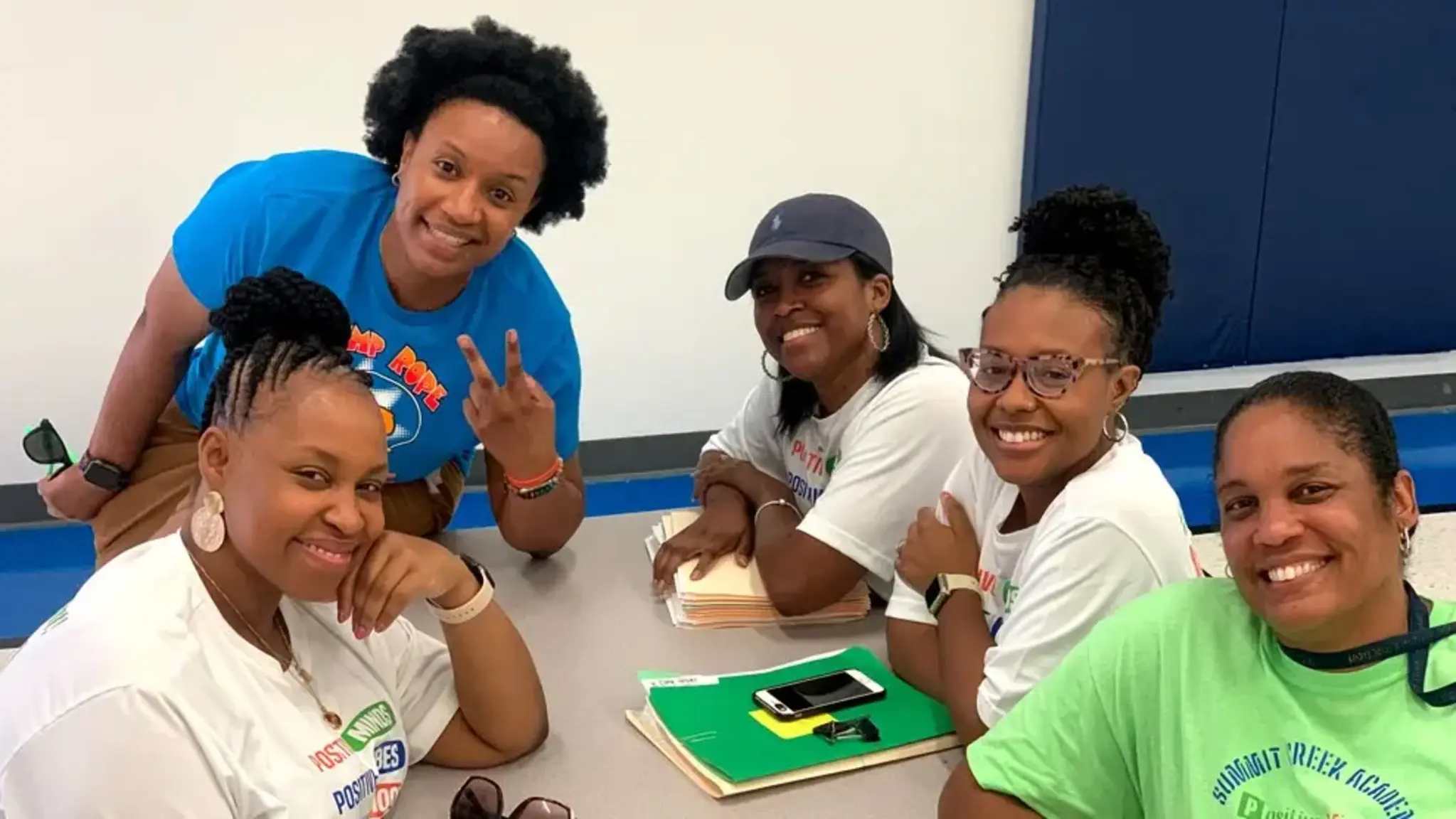 Summit Creek Academy Welcomes New Families at Summer Community Event 
