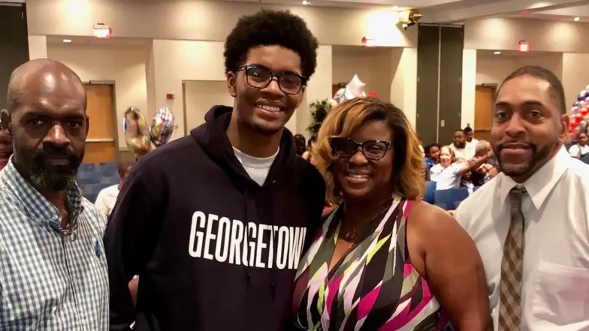 Atlanta Heights Charter School Board Awards Deserving Student the 2019 AHCS Trailblazer Scholarship