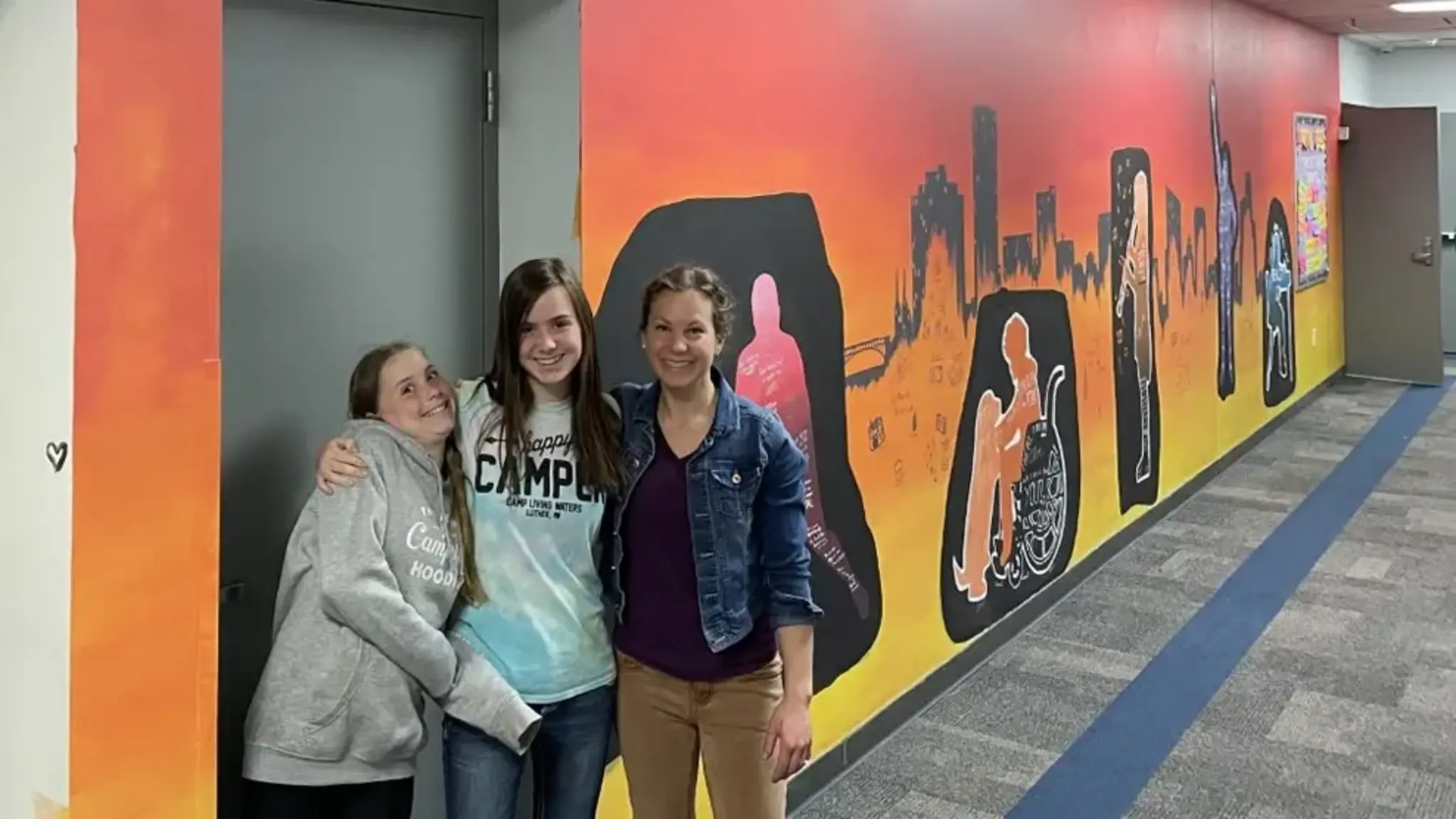 Vanguard Art Teacher, Students Celebrate School Culture with Mural