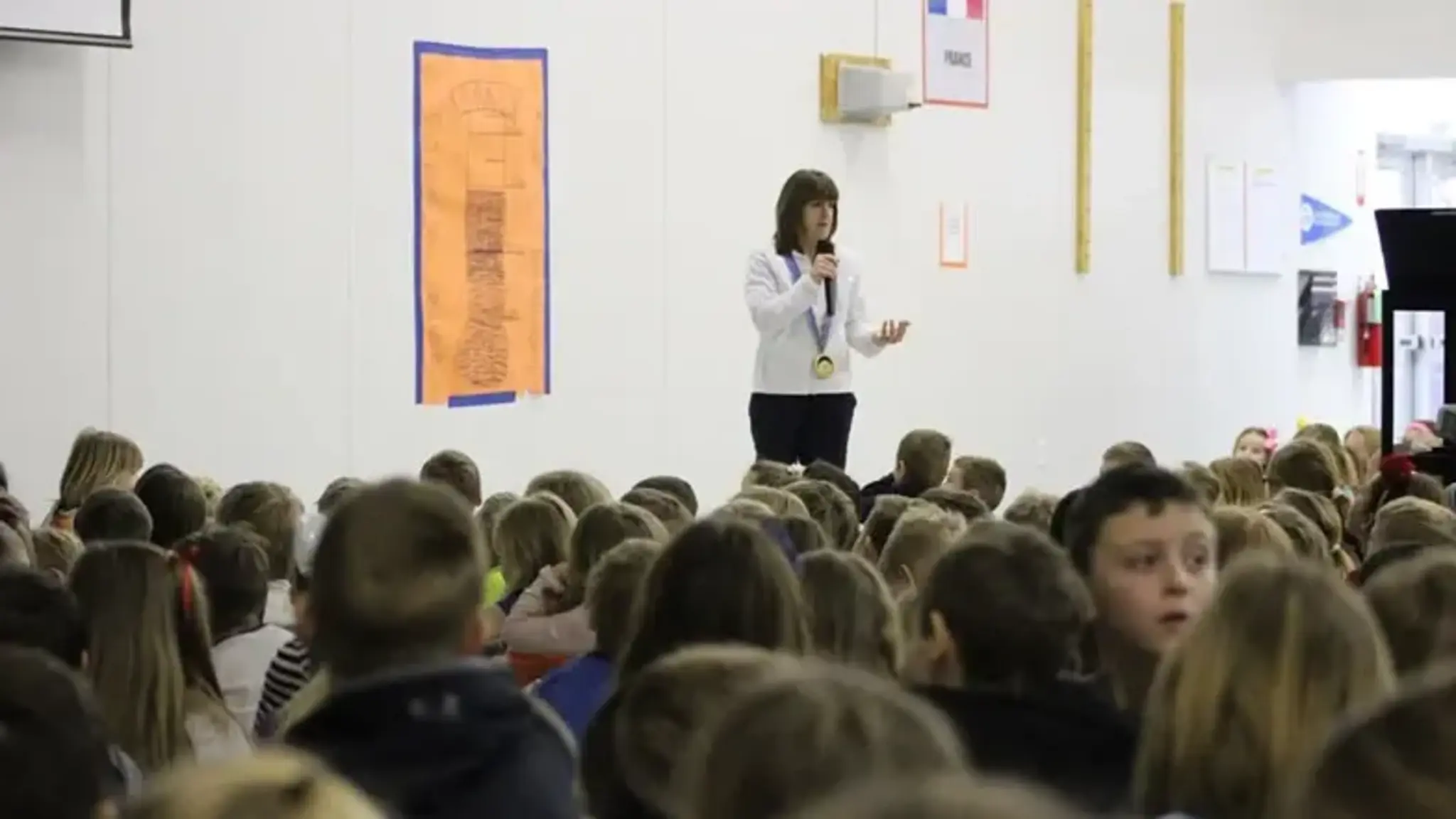 Olympic Winner Visits Chandler Woods