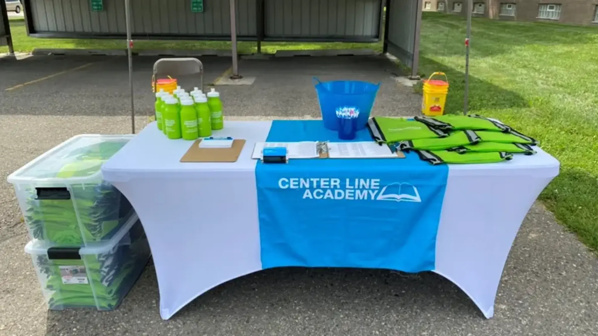 Center Line Establishes Parental Partnerships in Light of Their Opening