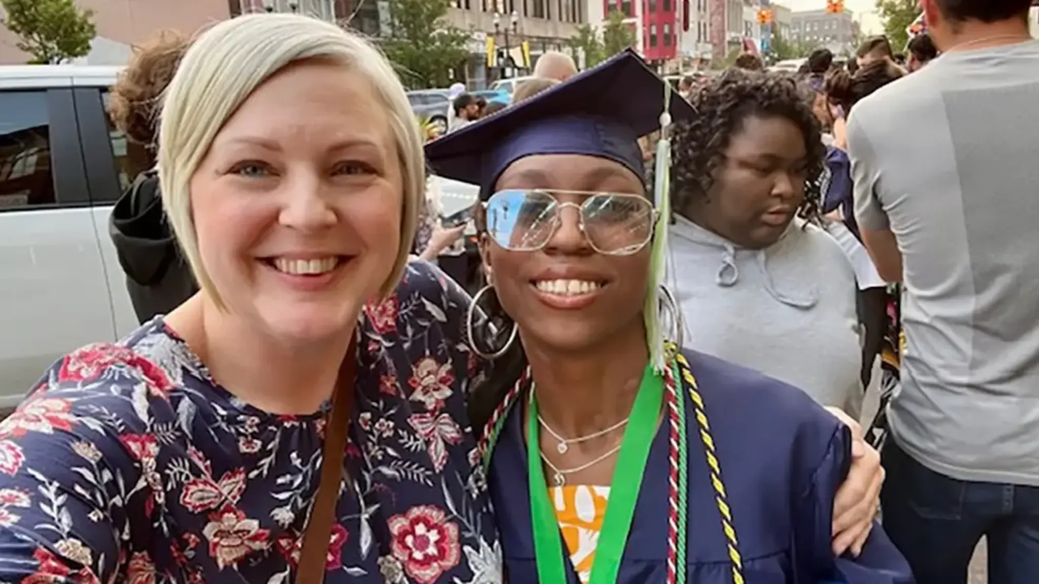 First Graduating Seniors Celebrate Oakside Experience