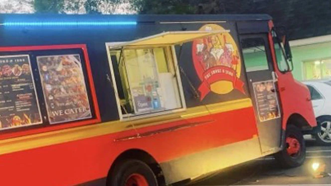 set up food truck
