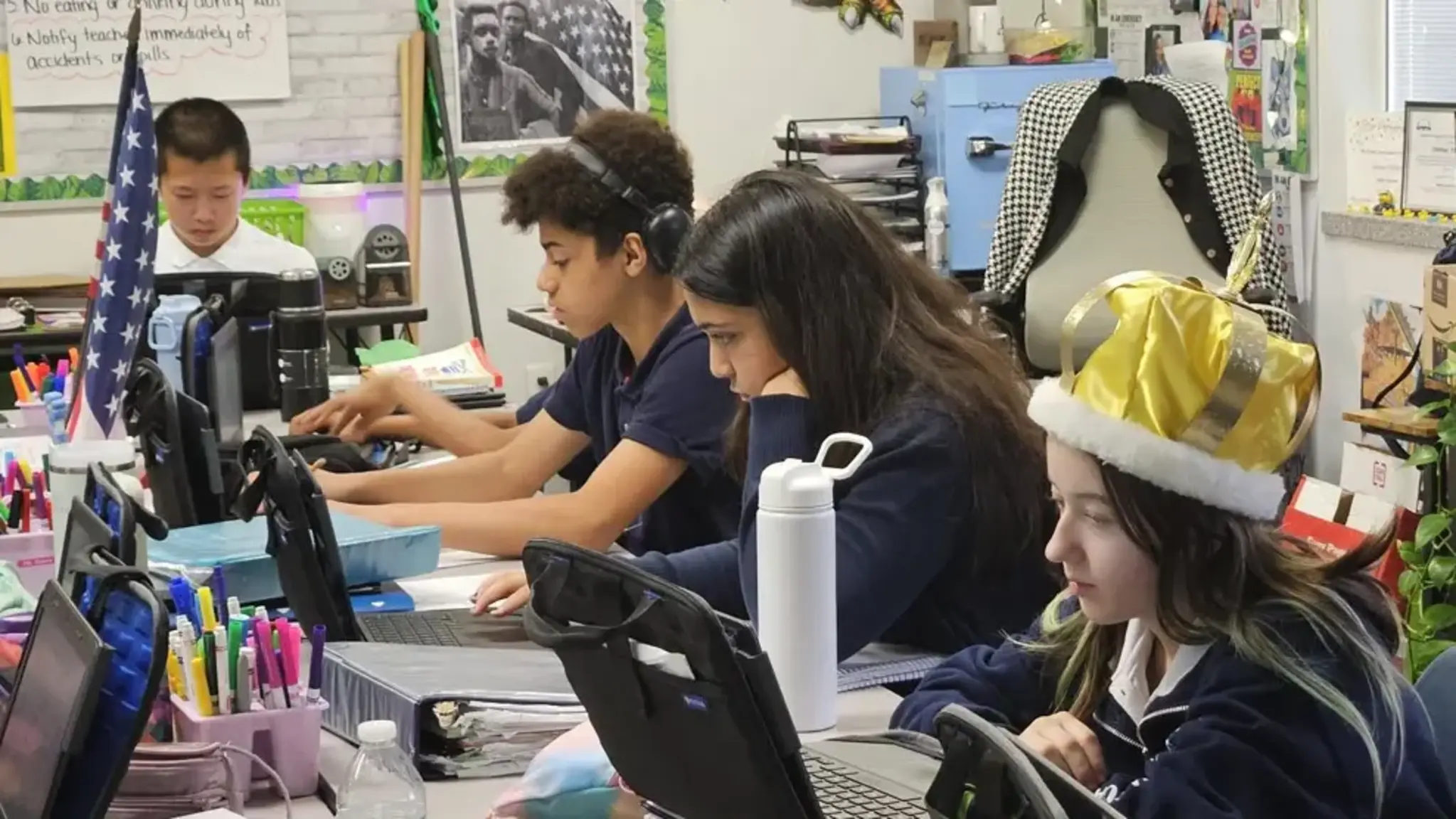 History Students Get Active While Learning About American Revolution