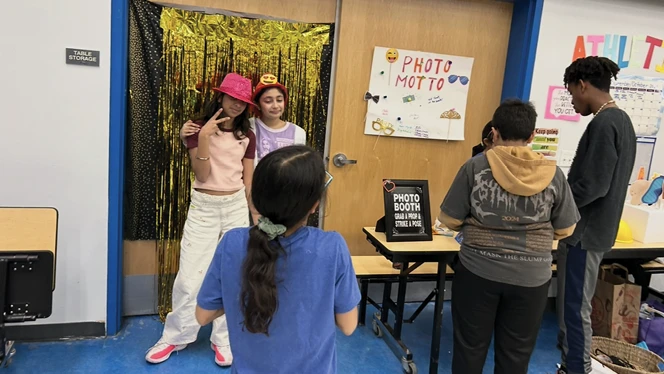 Y5-8 School in Plymouth: Plymouth Scholars third-graders participate in Market Day.
