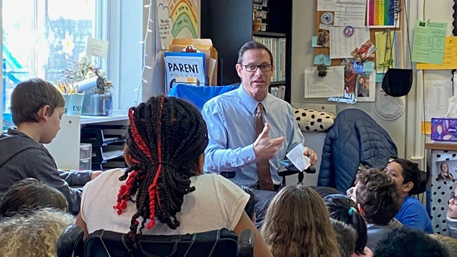 K-8 School in Walker: WoodTV 8 Meteorologist visited Walker Charter Academy.