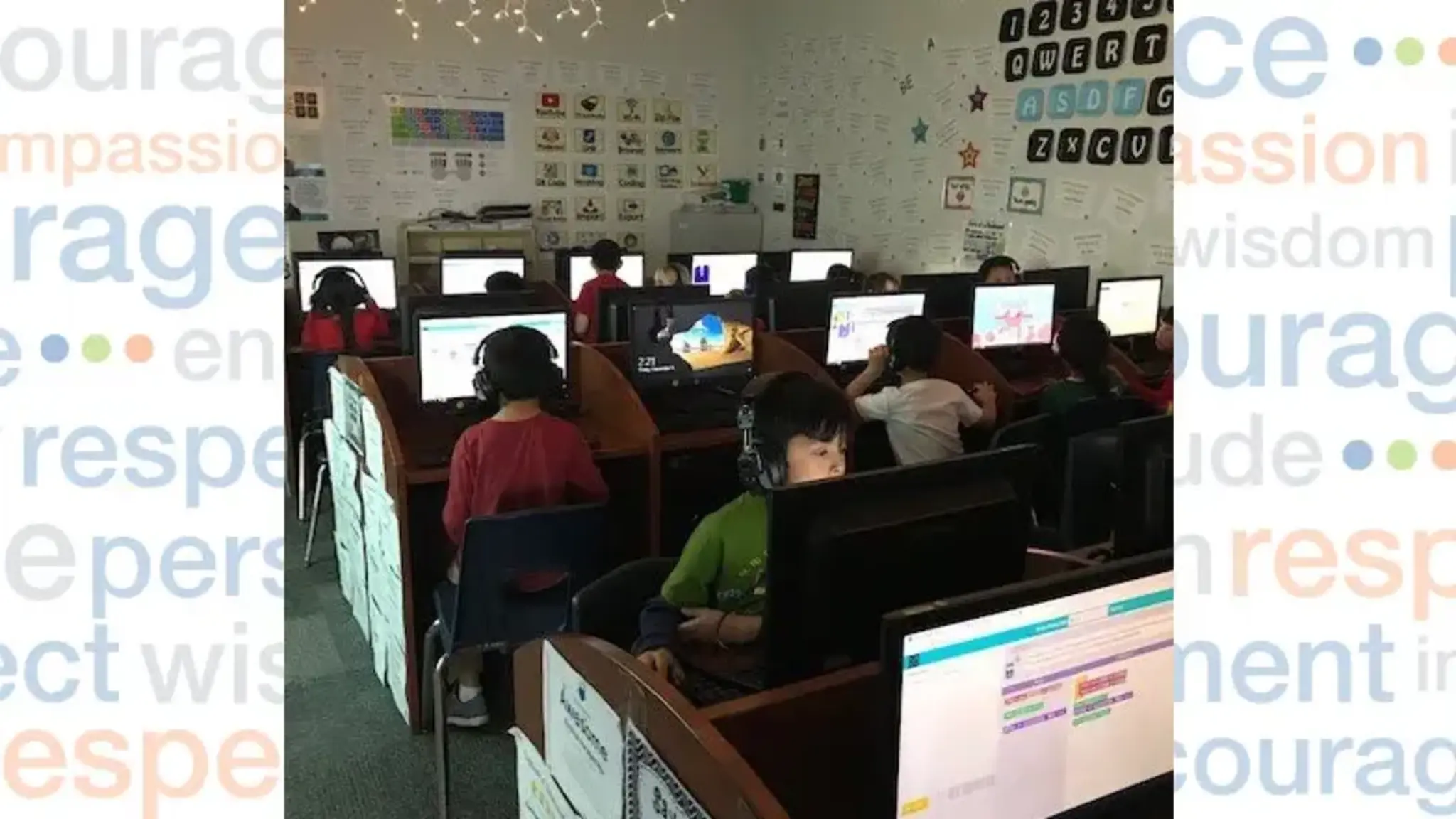 Holland Students Practice Tech Skills During ‘Hour of Code’
