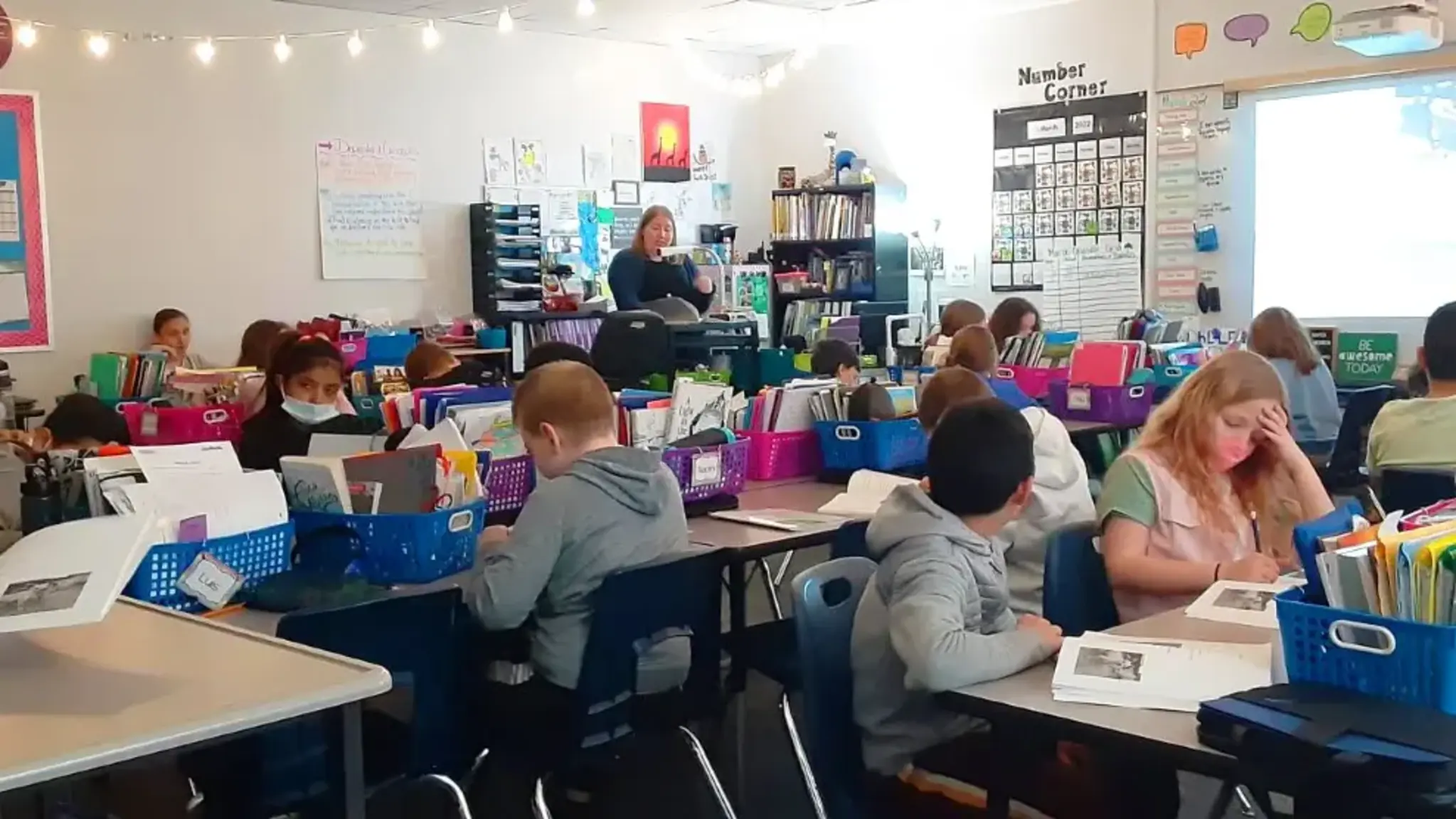 One Page at a Time, Vanguard Teacher Gets Scholars Hooked on Books