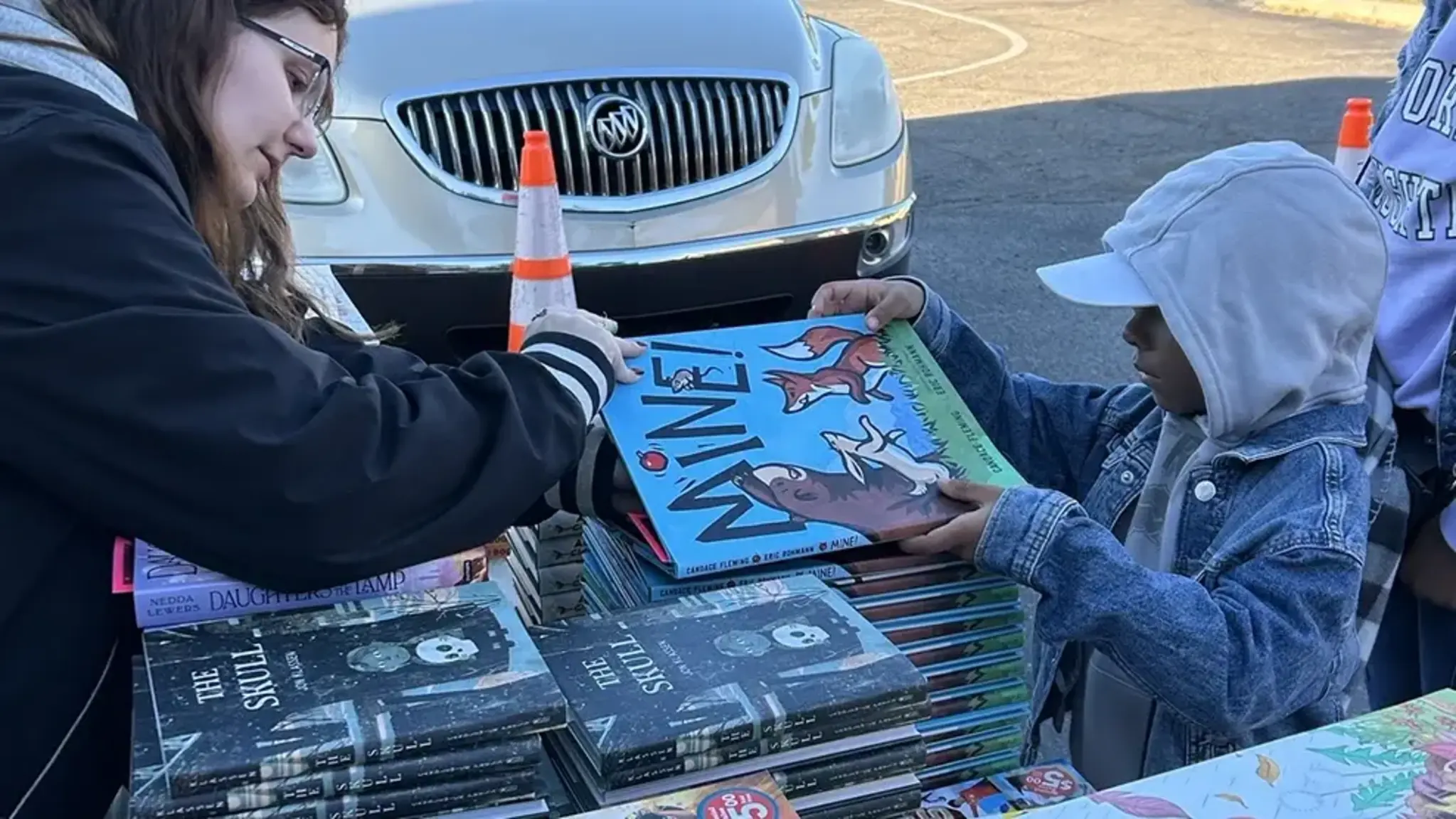 Westfield Scholars Inspired to Read at Pages in the Park