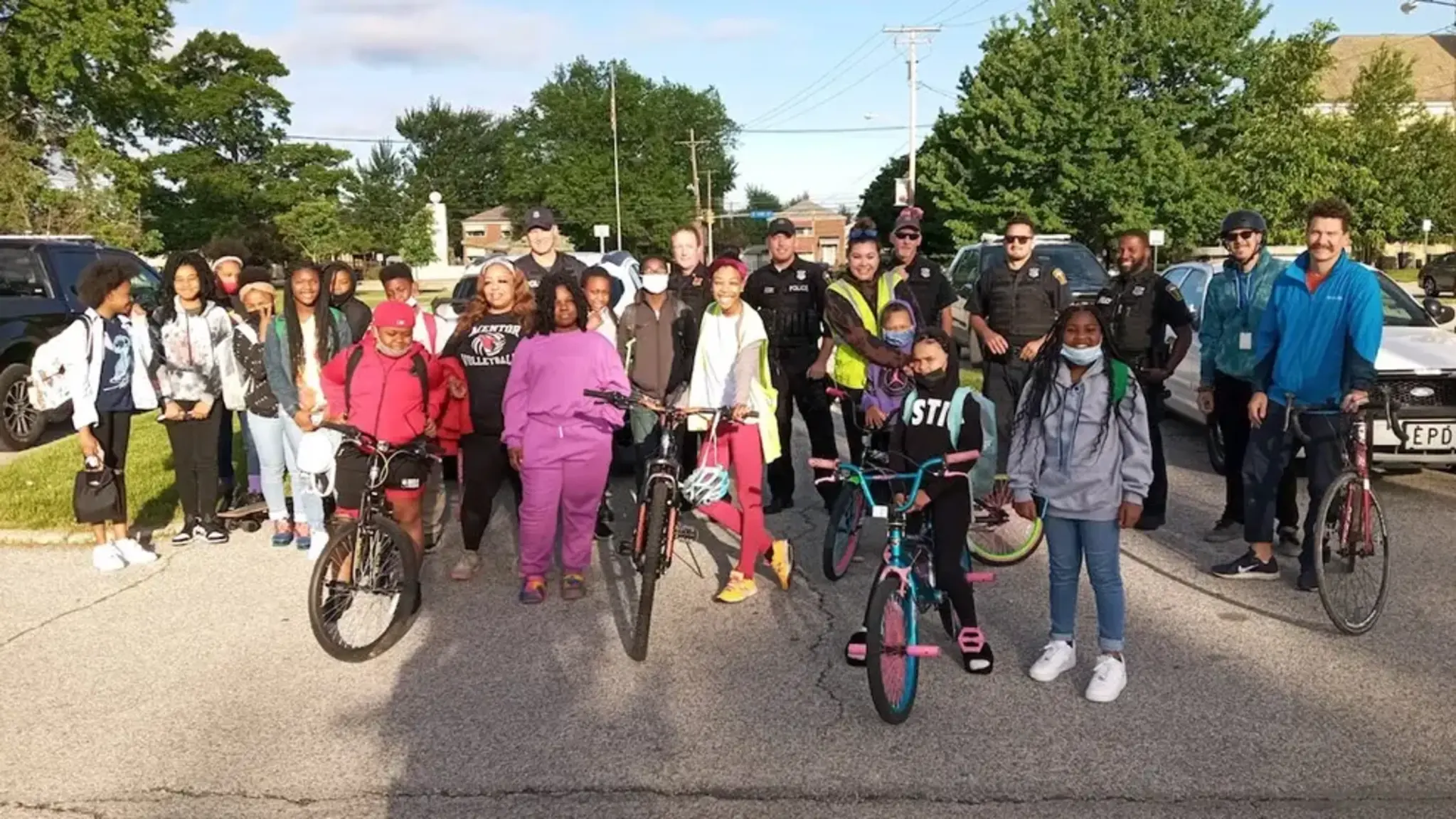 Pinnacle Academy Hosts Bike to School Event in Light of National Bike Month 