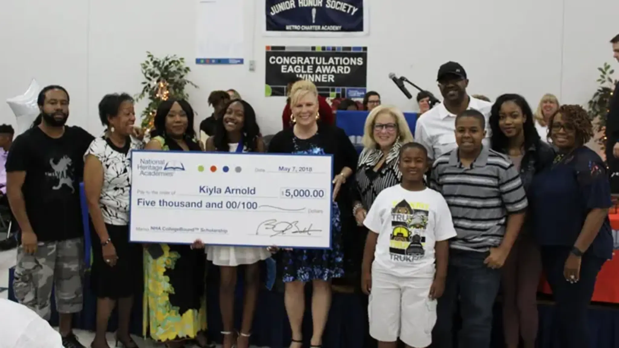Metro Charter Academy Eighth-Grade Student Wins $5,000 College Scholarship