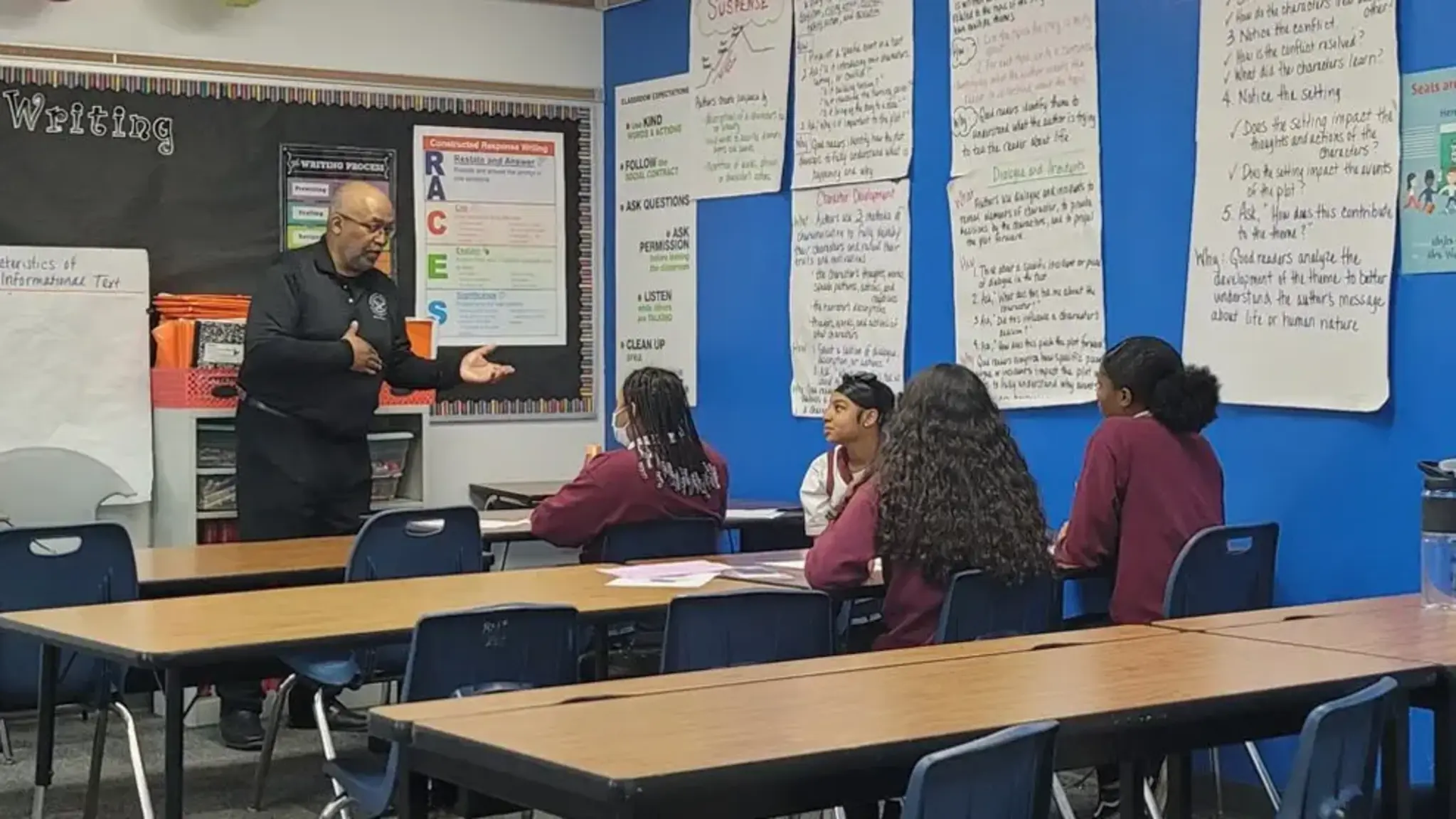 21 Community Members Share Career Advice, Information with Scholars at Fortis Academy