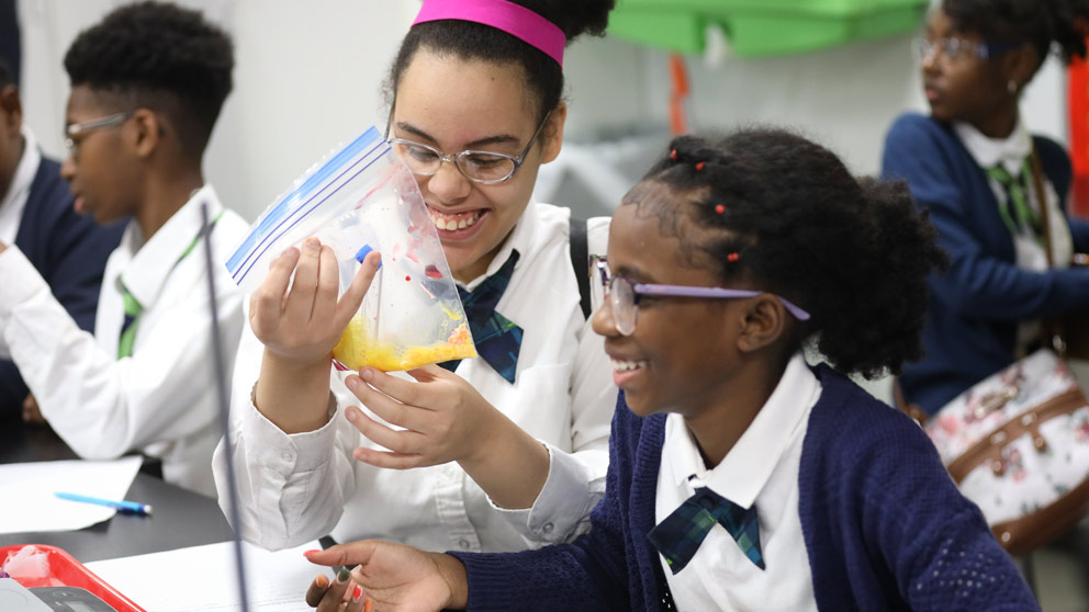 Detroit Enterprise Academy Partners with the FCA Foundation and Cranbrook Institute of Science to Give Students Hands-on STEM Learning Experiences