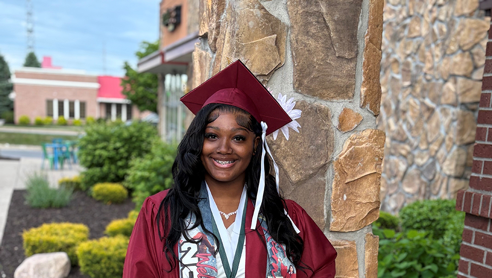 Class of 2025: Rigorous Studies Put Wellspring Prep Grad on Smooth Path to Dentistry