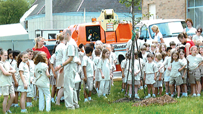 K-8 School in Warren: Great Oaks registrar, Elaine Best, celebrates 26 years.