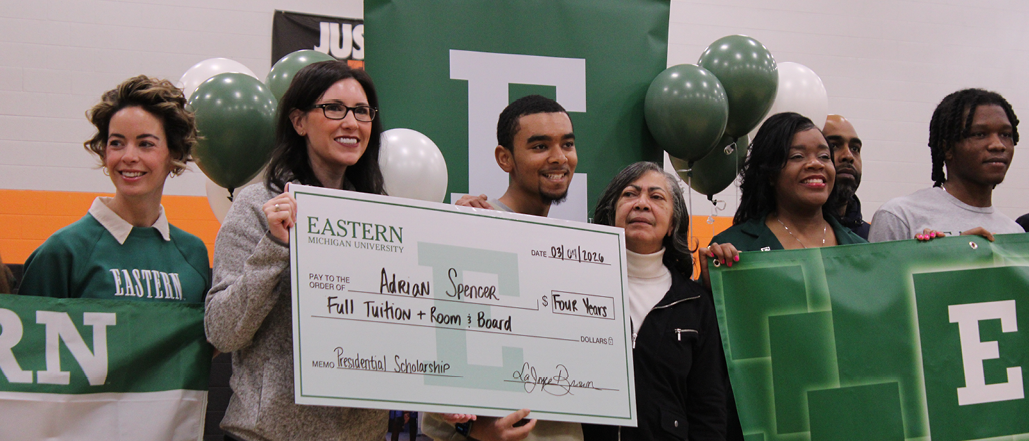 Taylor Prep Grad Receives Full Ride to EMU