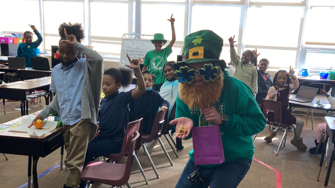 Man dressed as a leprechaun with class.