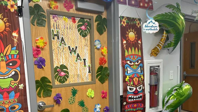 The entryway for the Hawaii destination.