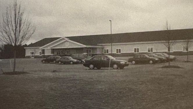 Y5-8 School in Holland: Eagle Crest teacher, Kari Kreple, celebrates 28 years at the school.