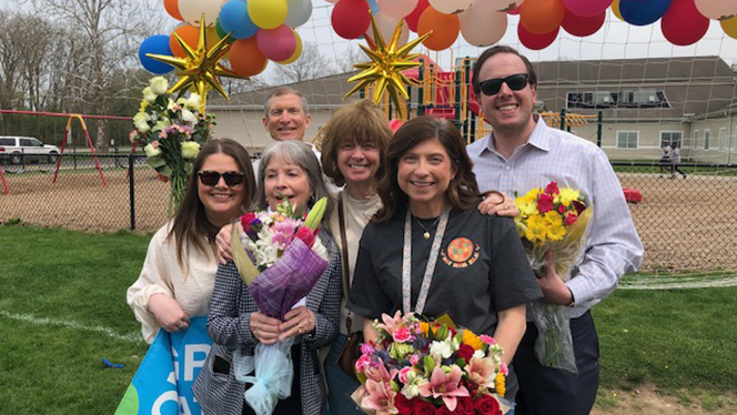 Y5-8 School in Taylor: Taylor Exemplar teacher, Larson, wins Excellence in Teaching award.