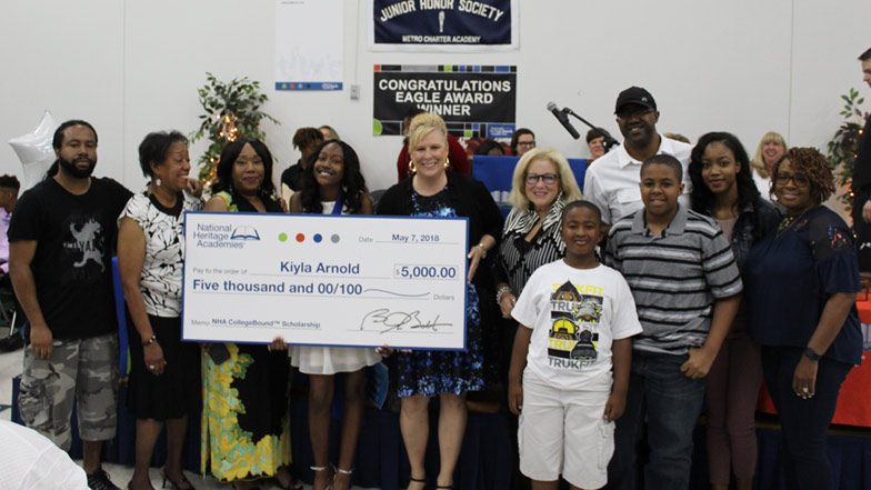 Volunteer | Romulus MI | Metro Charter Academy Volunteer | Romulus MI | Metro Charter Academy